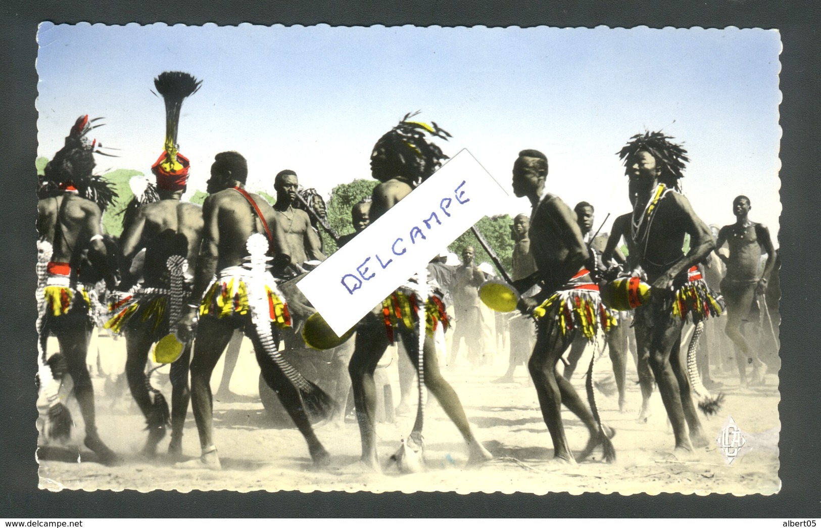 New Hebrides - Pentecost Dancers Celebrating The Famous "Big Jump" Ceermony - Vanuatu