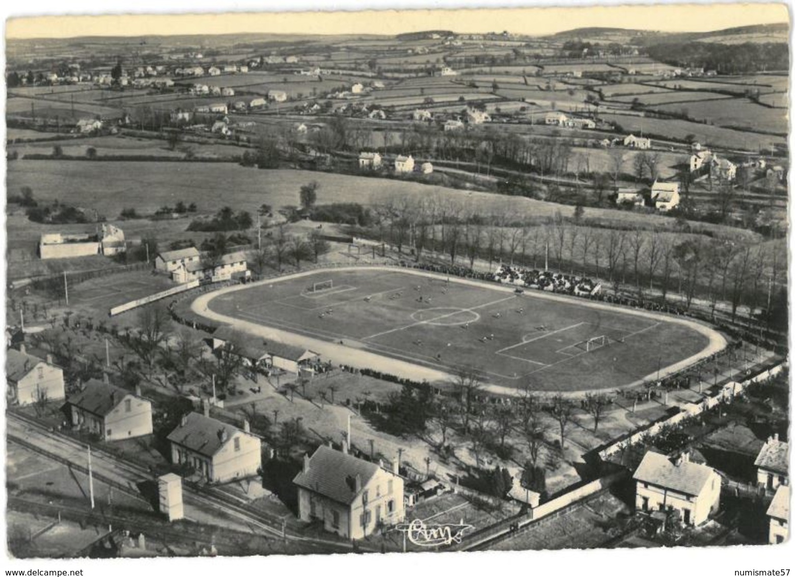 CPSM MONTCEAU LES MINES - Stade Des Alouettes - Vue Aérienne - Ed. Combier N°345-19 A - Montceau Les Mines