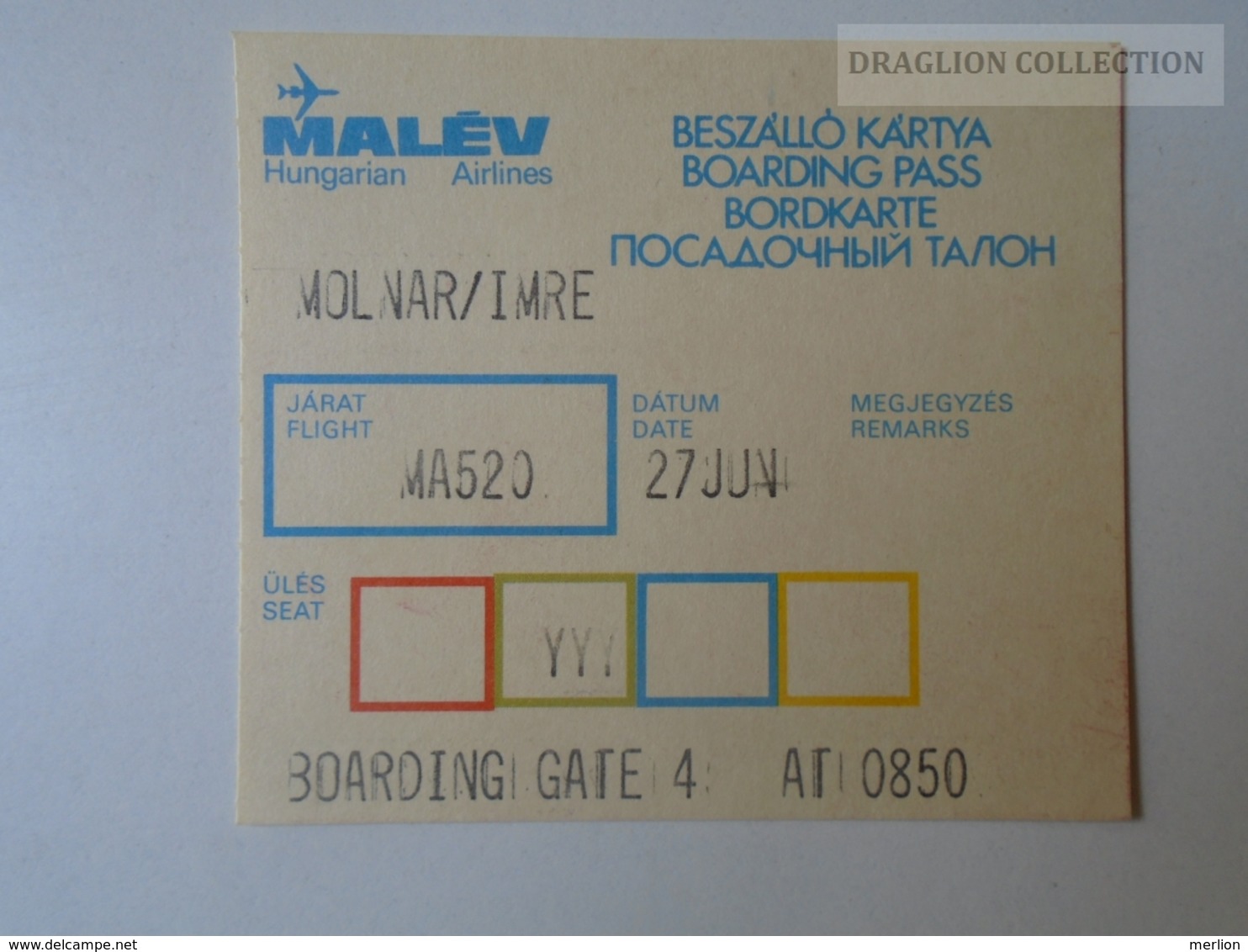 ZA101.13  Airplane -  Airline  - MALÉV  Boarding Card - Autres & Non Classés