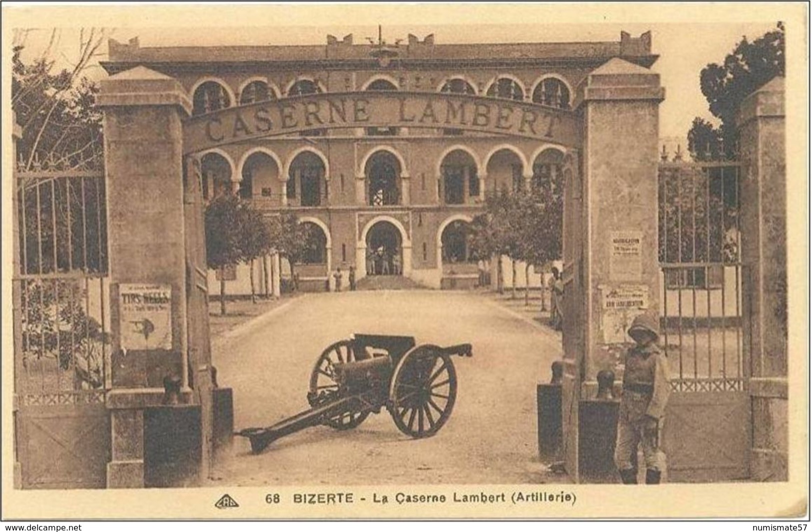 CPA TUNISIE - BIZERTE - La Caserne Lambert ( Artillerie ) - Ed. CAP N°68 - Animée - Tunisie