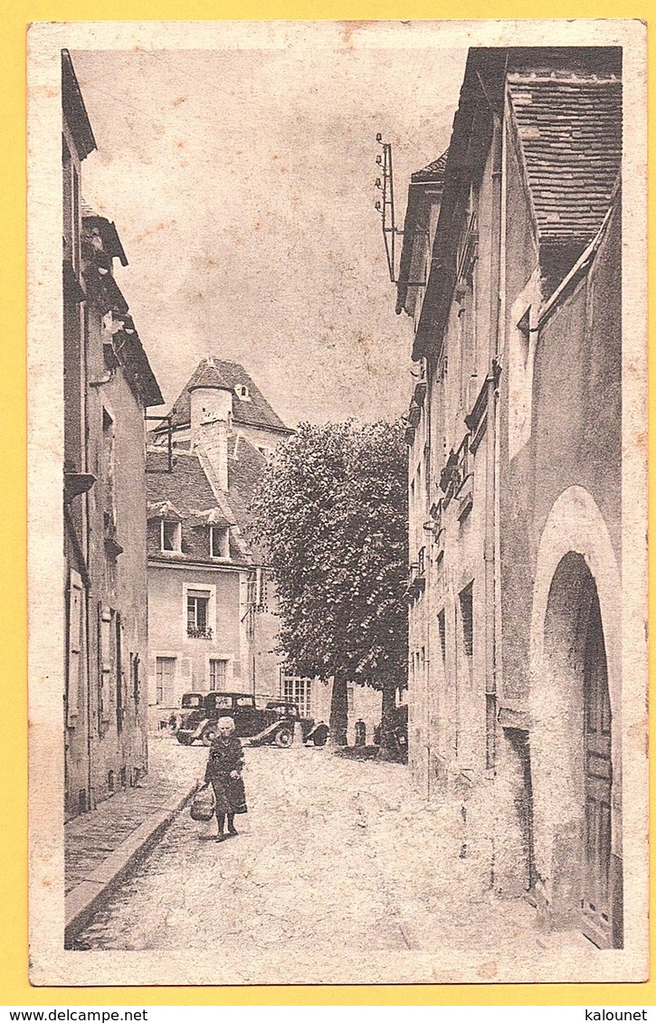 Carte Postale En Noir & Blanc " Rue Du Portail Saint-Denis Vers La Tour Henri IV " à MORTAGNE - Mortagne Au Perche