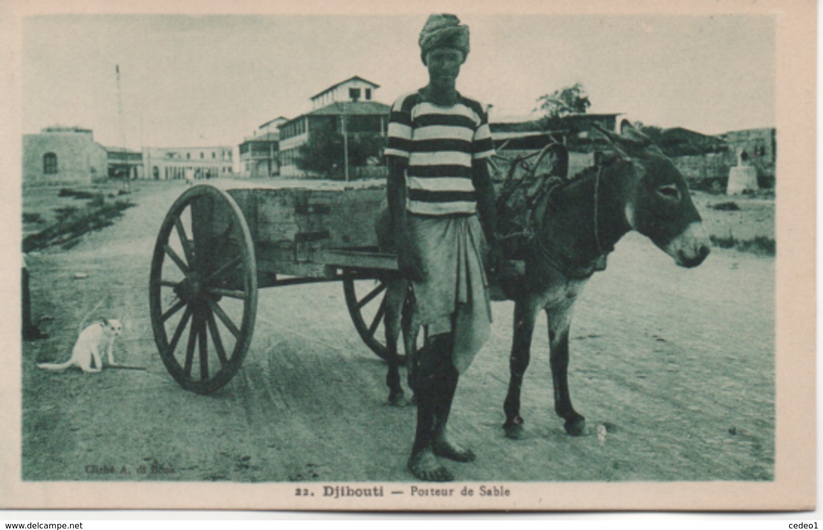 DJIBOUTI   PORTEUR DE SABLE - Djibouti