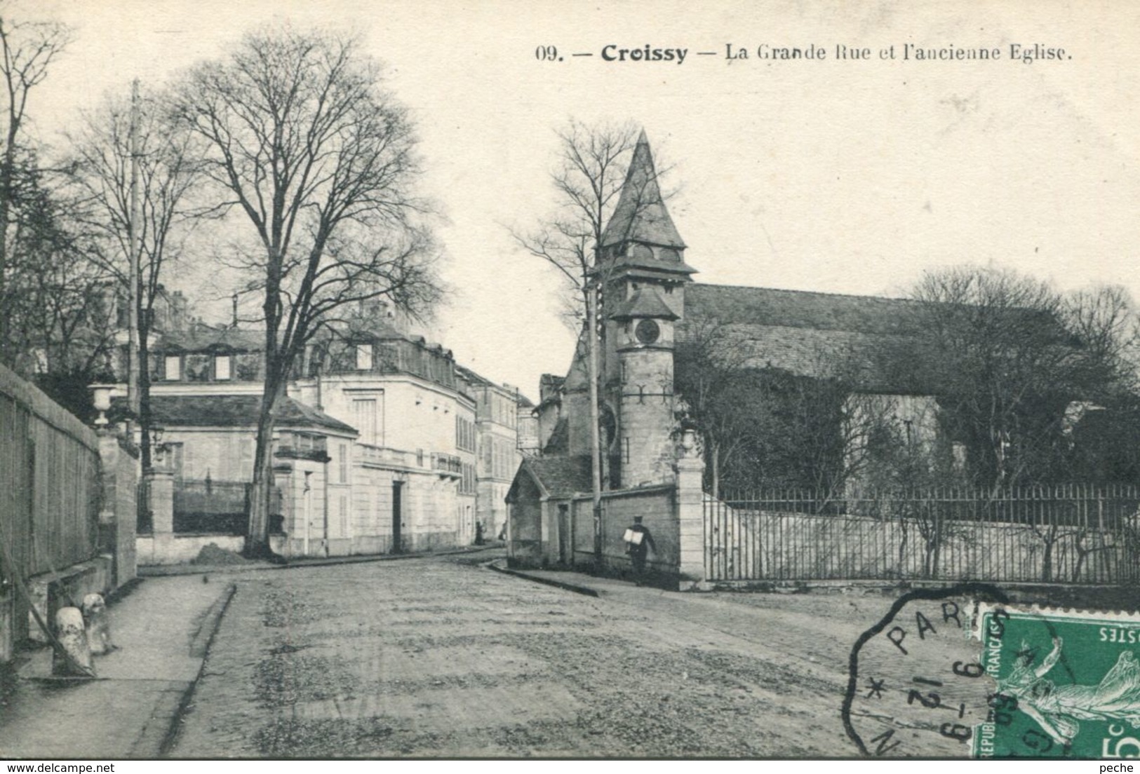 N°2178 A -cpa Croissy -la Grande Rue Et L'ancienne église- - Croissy-sur-Seine