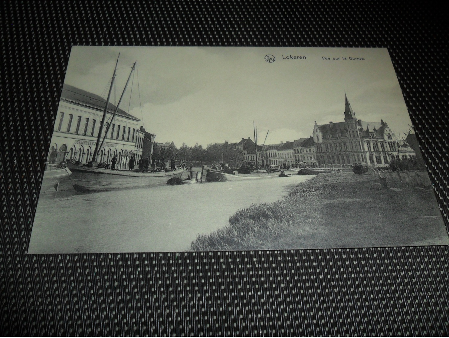 Beau lot de 20 cartes postales de Belgique       Mooi lot van 20 postkaarten van België   - 20 scans