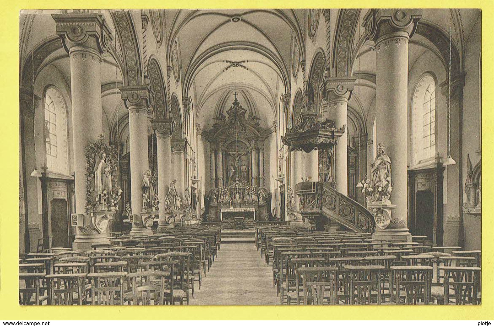 * Ville En Waret (Andenne - Namur - La Wallonie) * (Albert - Editeur L. Tordeur) Intérieur De L'église, Kerk, Church - Andenne