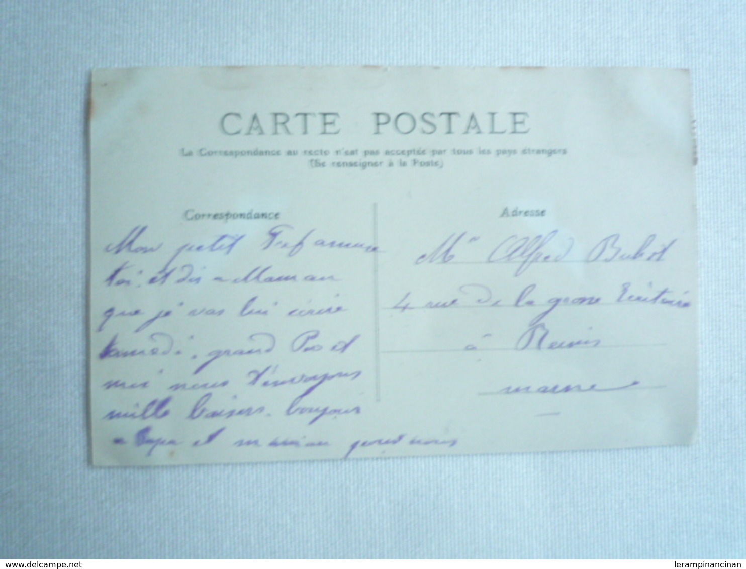 1910 CARENTAN LE PORT  EDITIONS MTLI  CIRCULÉE DIVISÉE  ETAT BON - Carentan