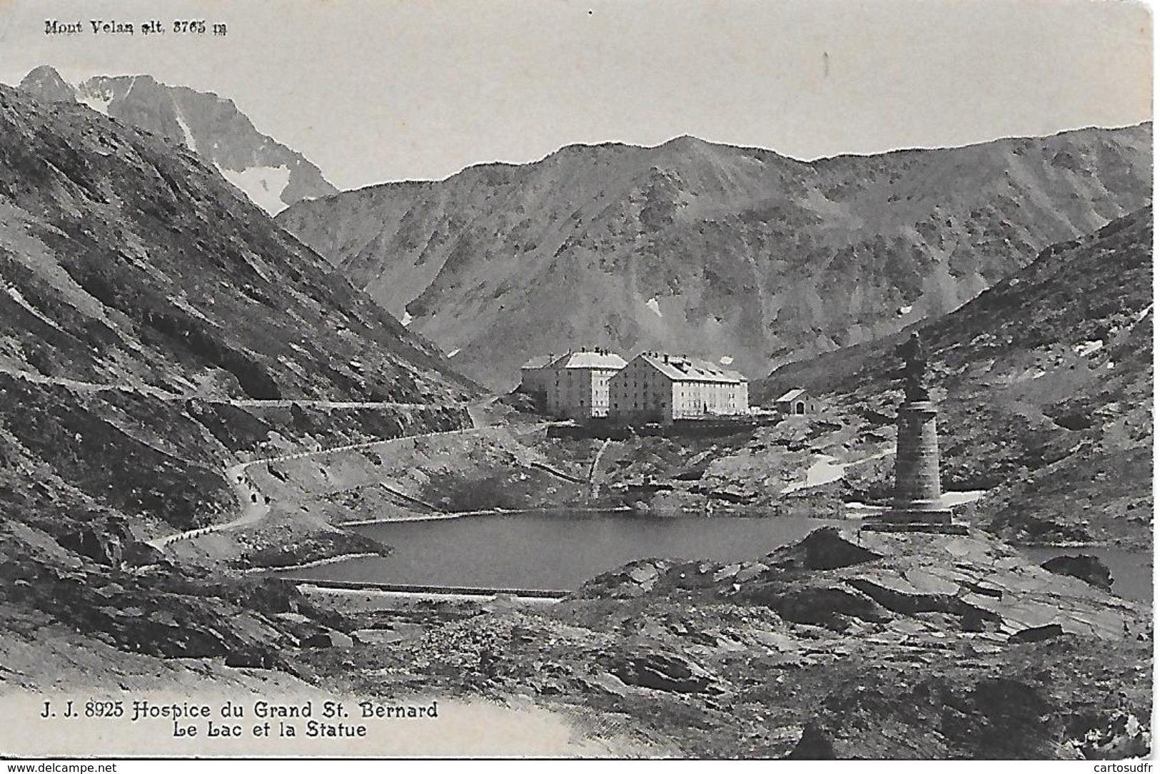 MONTAGNE SUISSE VS VALAIS HOSPICE DU GRAND SAINT BERNARD LAC ET STATUE - Alpinisme