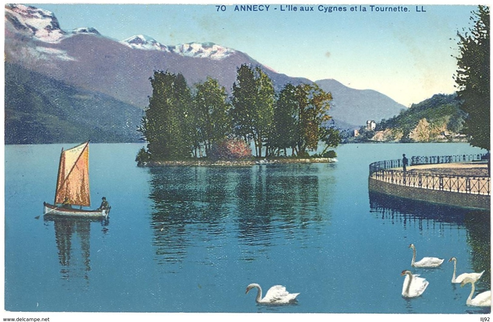 CPA 74 - 70. ANNECY - L'Ile Aux Cygnes Et La Tournette - LL - Annecy