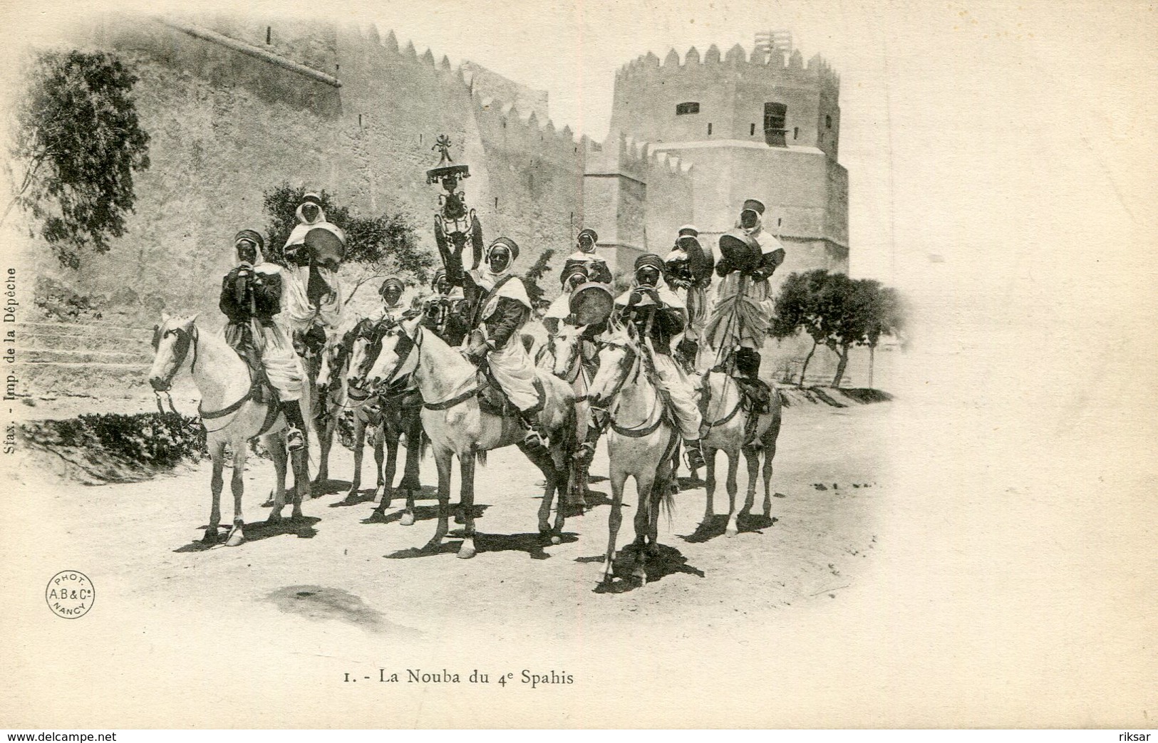 ALGERIE(TYPE SPAHI) - Scenes