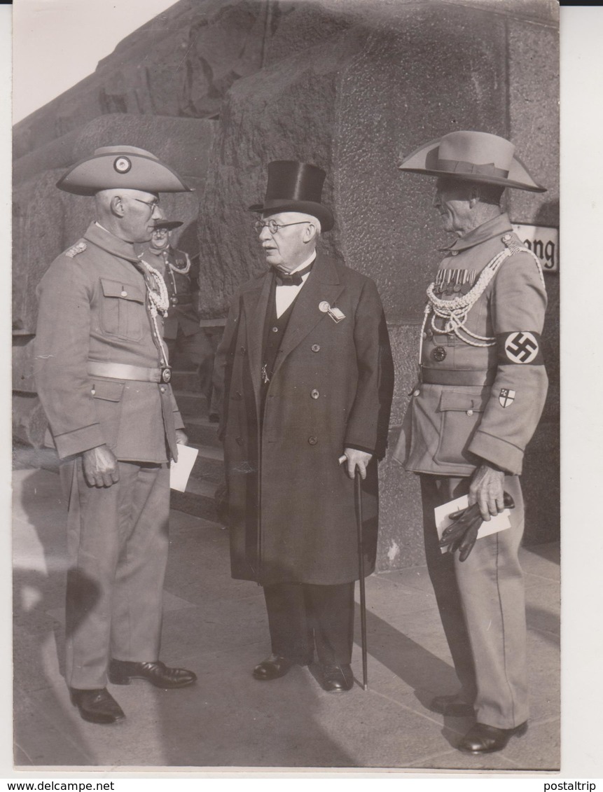 LEIPZIG GEDENKT DER VOLKERSCHLACHT  1938   FOTO DE PRESSE Brian L Davis Archive - War, Military