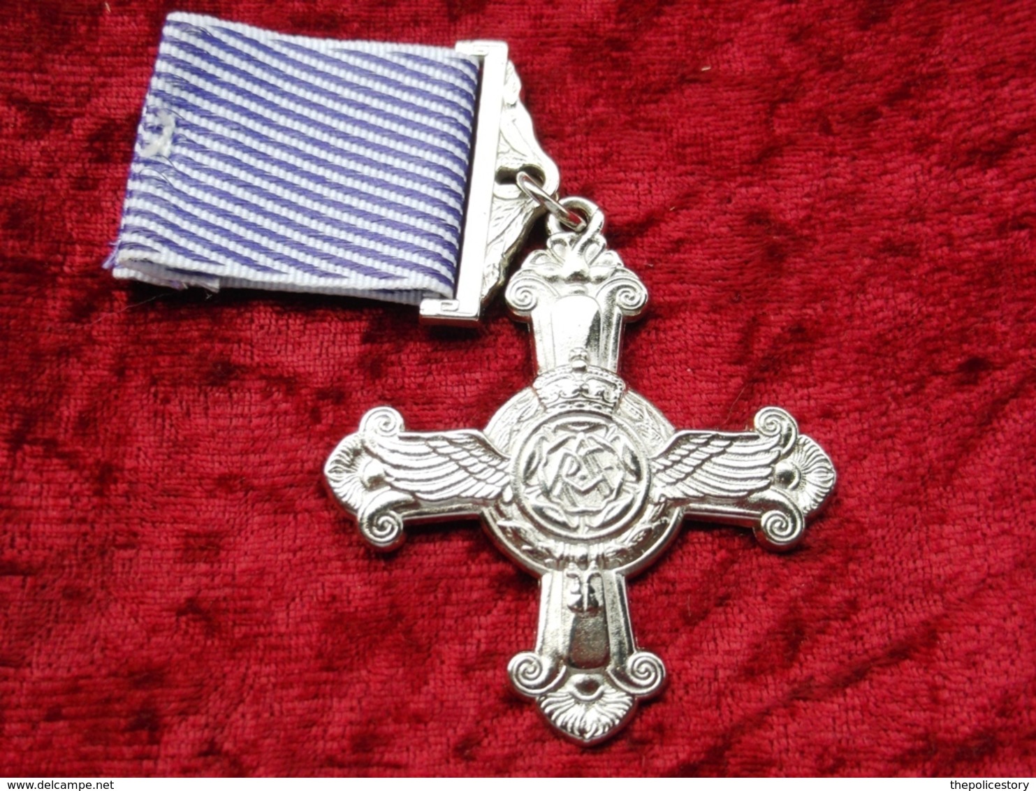 Distinguished Flying Cross Regno Unito 1918 Con Nastrino - Andere & Zonder Classificatie