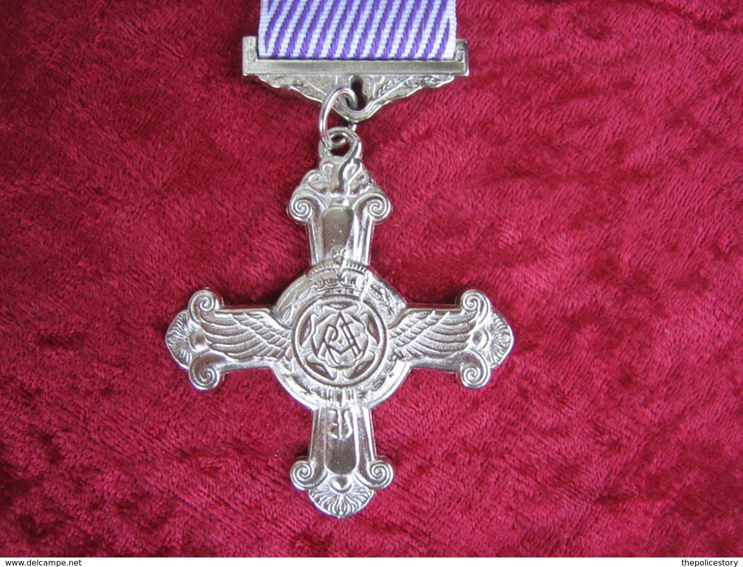 Distinguished Flying Cross Regno Unito 1918 Con Nastrino - Andere & Zonder Classificatie