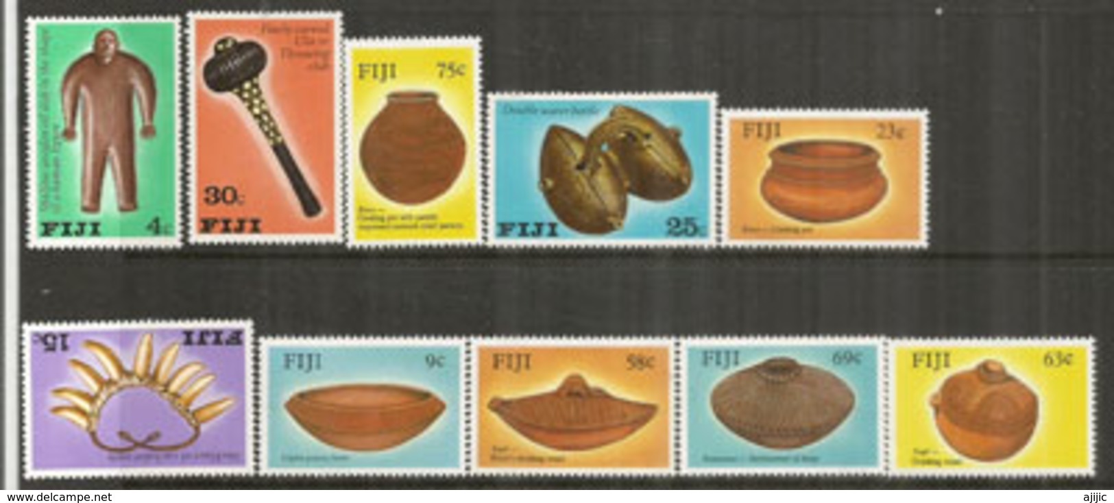 ILES FIDJI. Son Artisanat Local, , 2 Séries Complètes, 10 Timbres Neufs **  Côte 10,00 Euro - Fiji (1970-...)