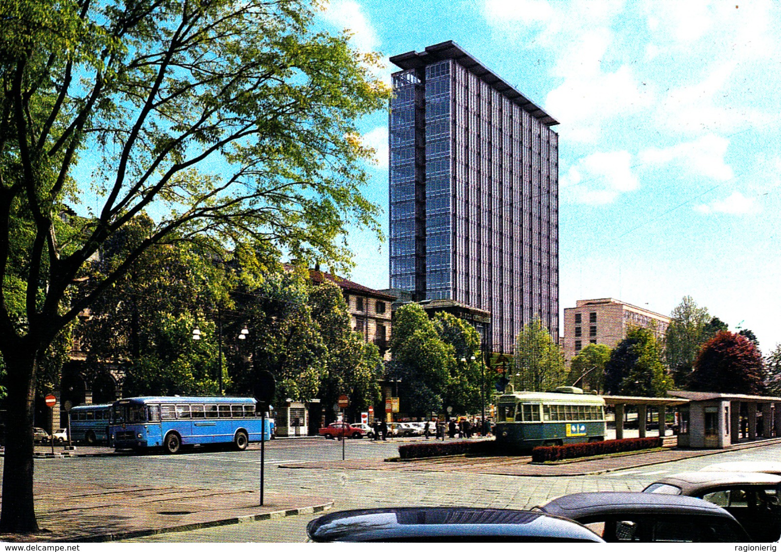 TORINO - Piazza XVIII Dicembre  E Nuovo Grattacielo RAI - Filobus - Bus / Autobus - 1966 - Altri Monumenti, Edifici