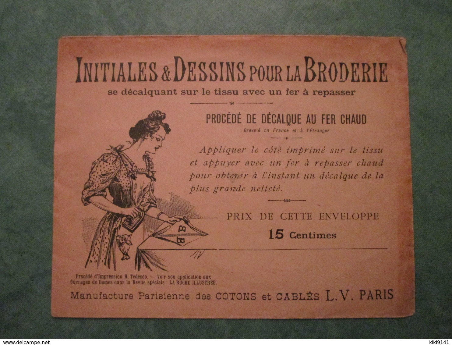 Initiales & Dessins Pour La Broderie - Lettre D (enveloppe+4 Lettres à Décalquer) - Autres & Non Classés