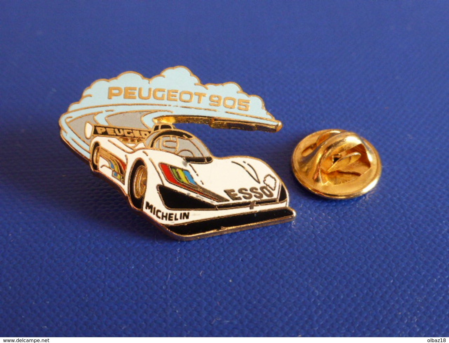 Pin's Arthus Bertrand - Peugeot 905 - Esso Michelin - Ciel Bleu Clair (AD8) - Arthus Bertrand