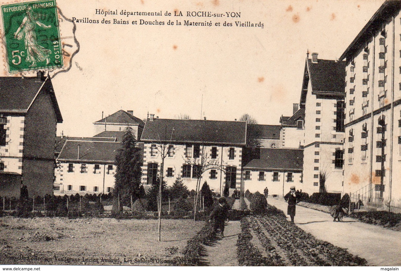 La Roche Sur Yon : Hôpital Départemental, Pavillon Des Bains De Douches De L Amaternité Et Des Vieillards - La Roche Sur Yon