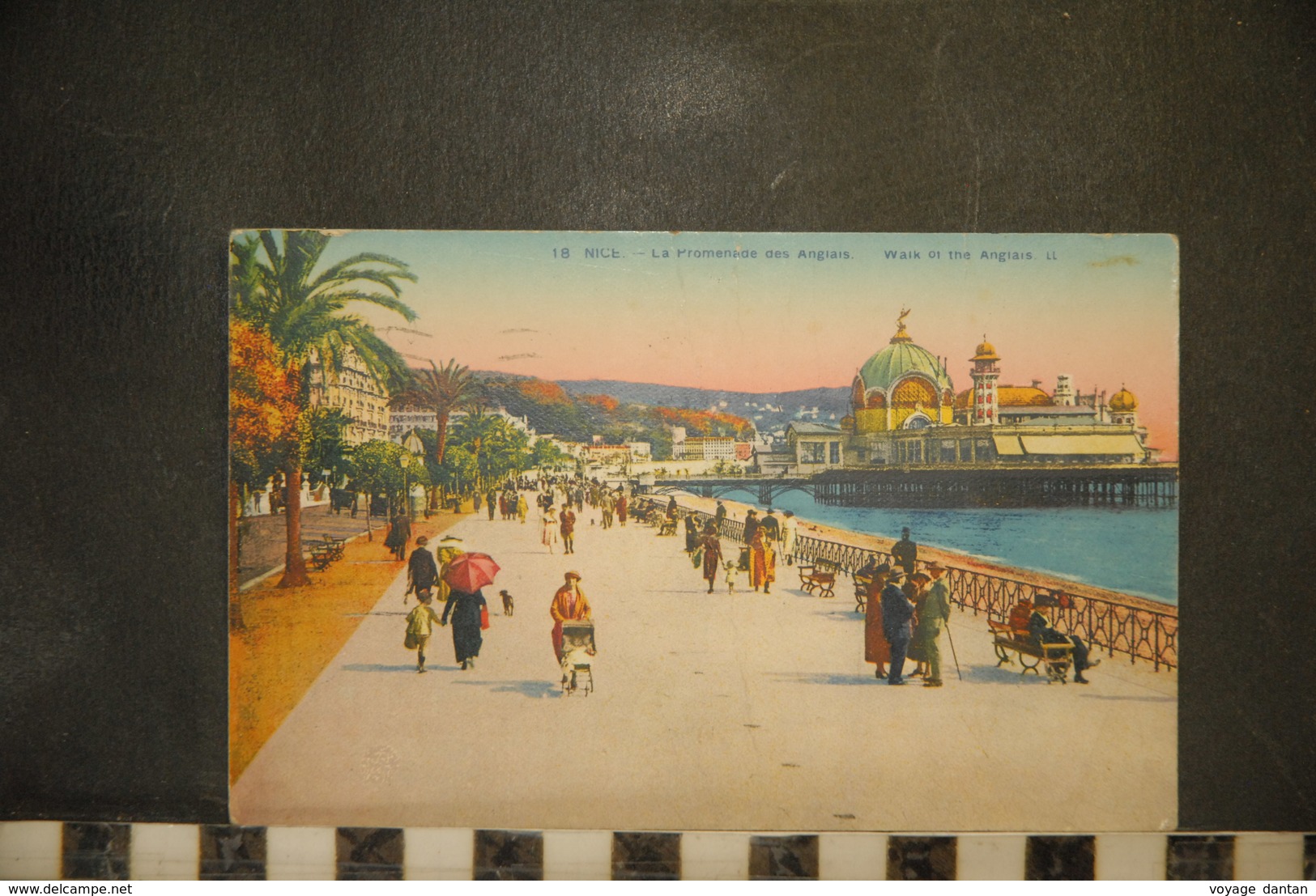 CP, 06, NICE - La Promenade Des Anglais, Colorisée, Animée, 18, LL, 1927 - Life In The Old Town (Vieux Nice)