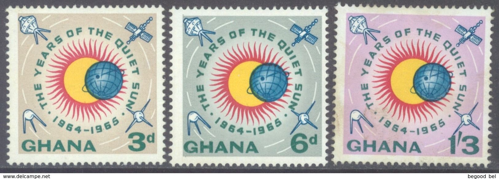 GHANA - 1964 - MNH/** - YEARS OF THE QUIET SUN - Yv N/A  Mi MINISHEET OF 12 185-187 - Lot 17918 RARE !!! SEE THE COLOURS - Ghana (1957-...)