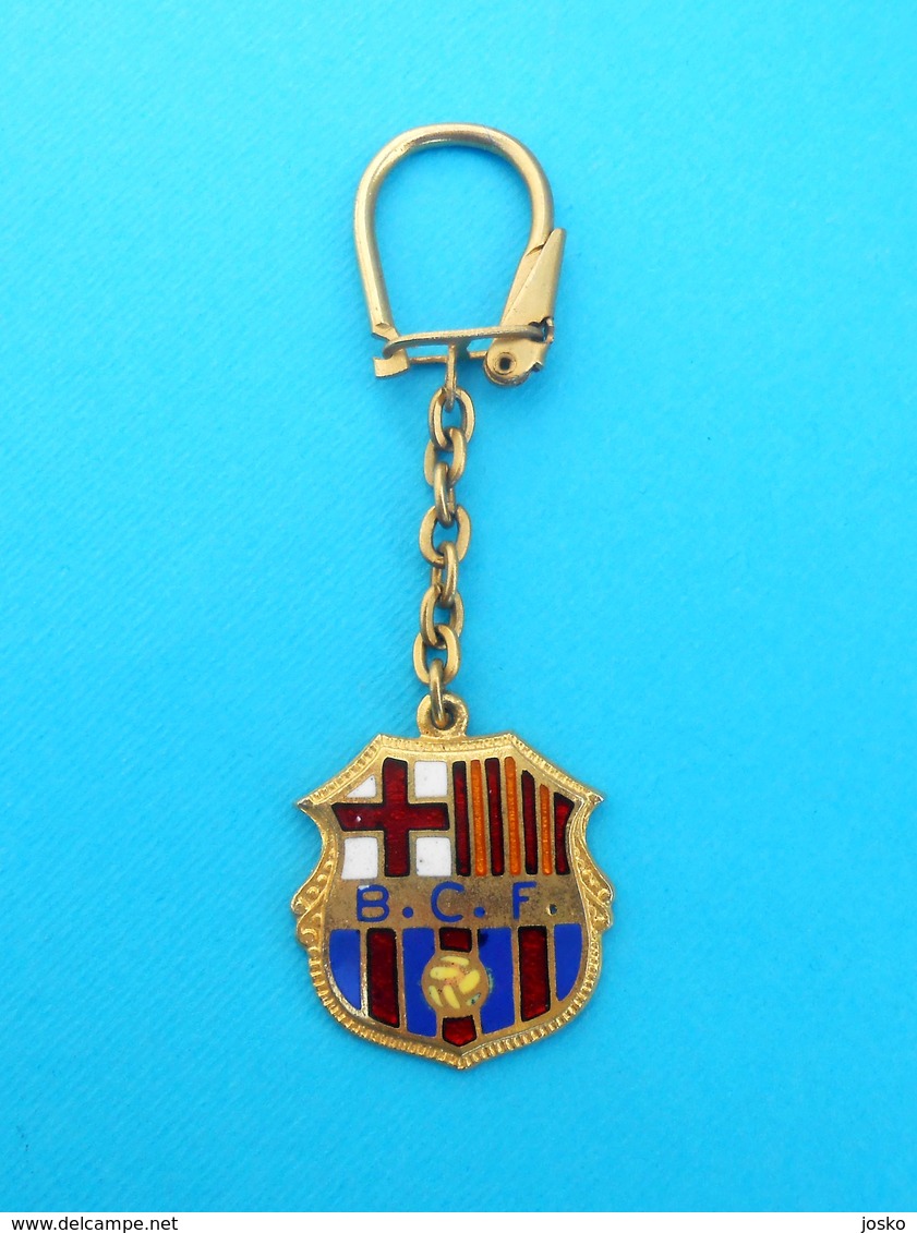 FC BARCELONA - Spain Football Soccer Club Vintage Enamel Keychain * Fussball Schlüsselanhänger Futbol Calcio Foot Espana - Habillement, Souvenirs & Autres