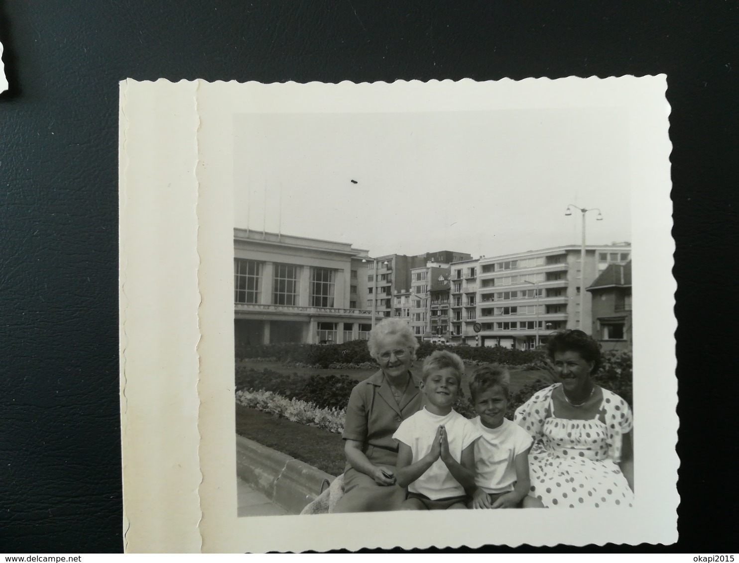 FLANDRE OCCIDENTAL OOSTENDE OSTENDE MARIAKERKE FURNES LA PANNE LOT 48 PHOTOS DE FAMILLES PLAGE MER