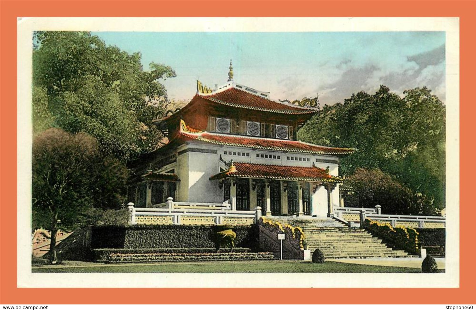 A722 / 061 VIET NAM Temple Du Souvenir Vietnamien - Viêt-Nam