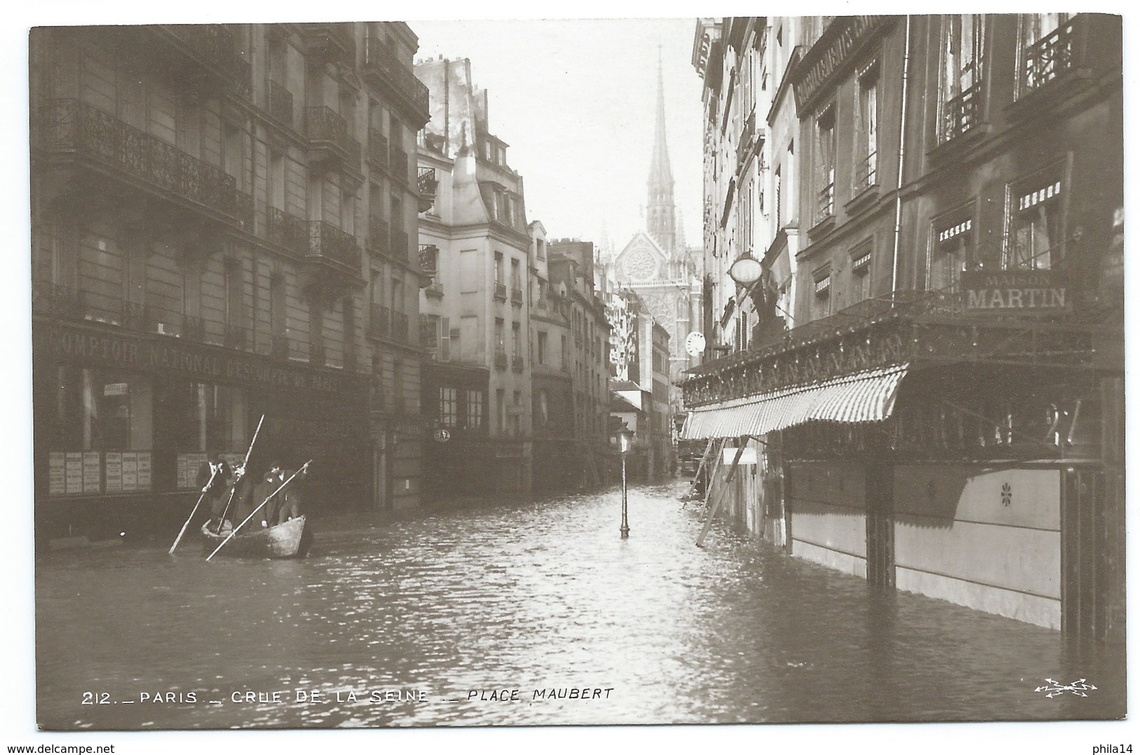 CPA INONDATIONS PARIS 1910 / PLACE MAUBERT - Inondations