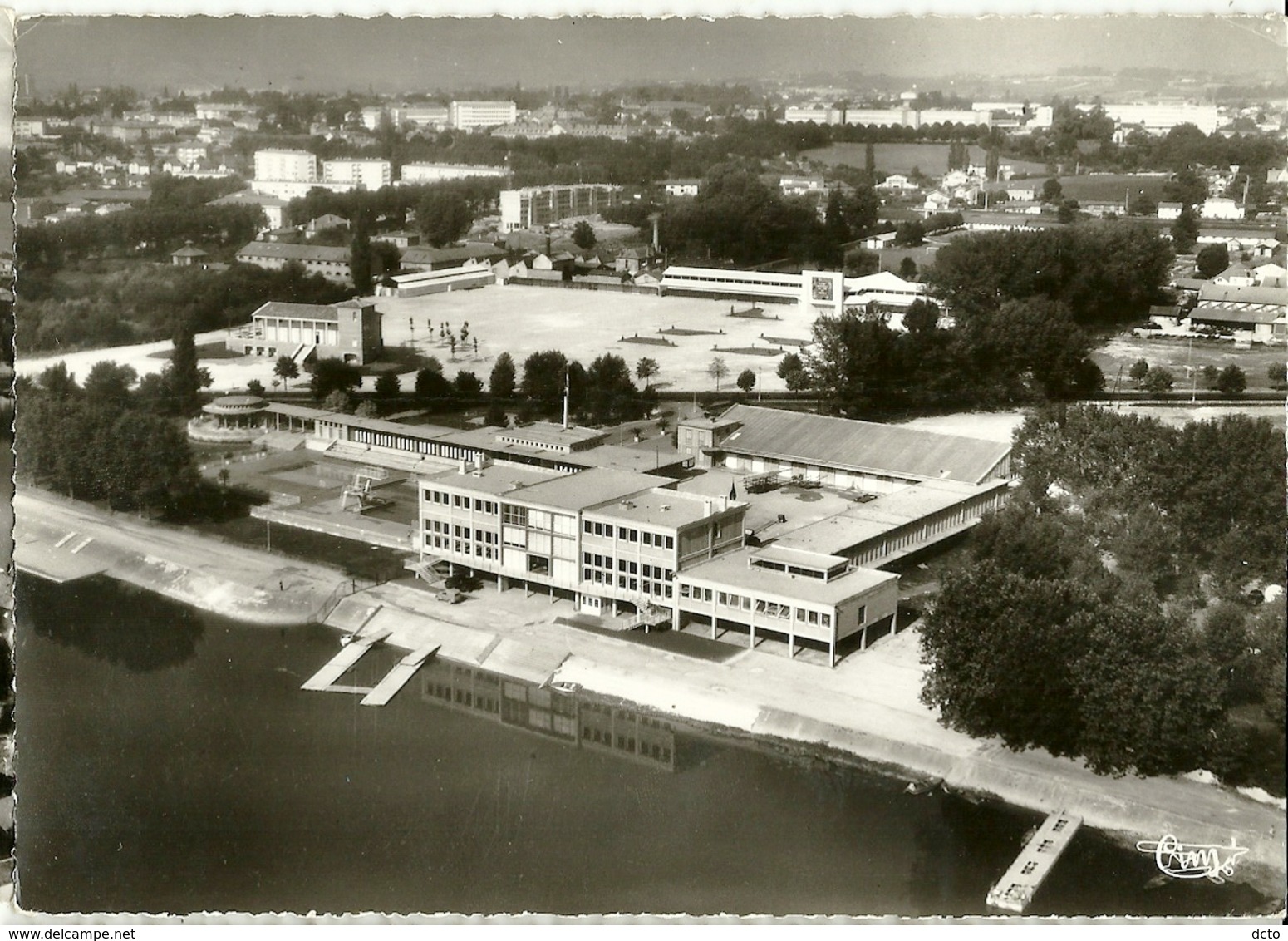 MACON  La  Piscine Cim 361- - Macon