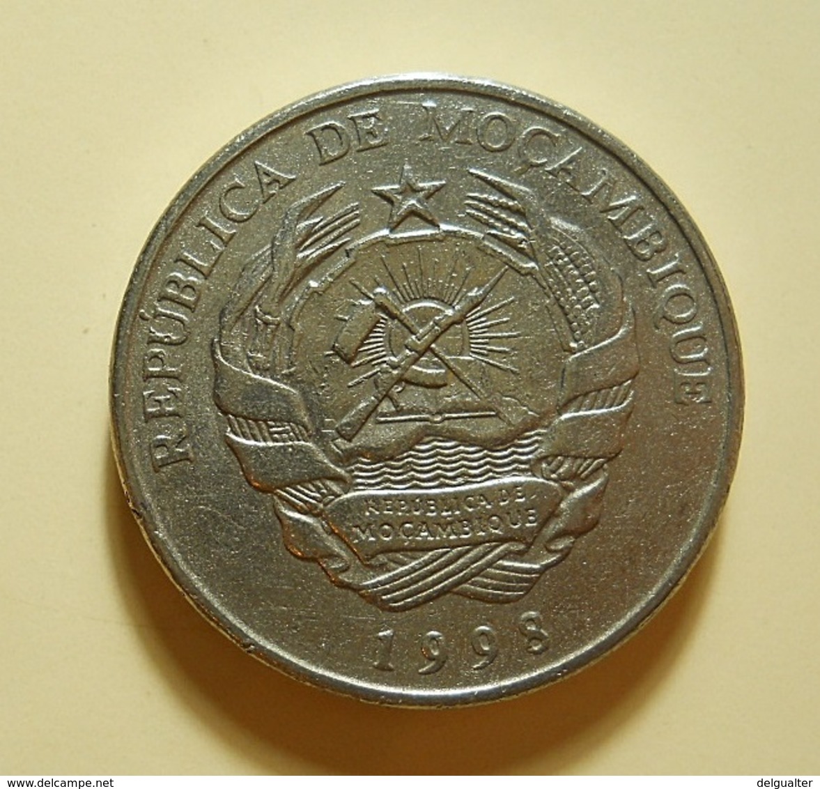 Mozambique 5000 Meticais 1998 - Mozambique