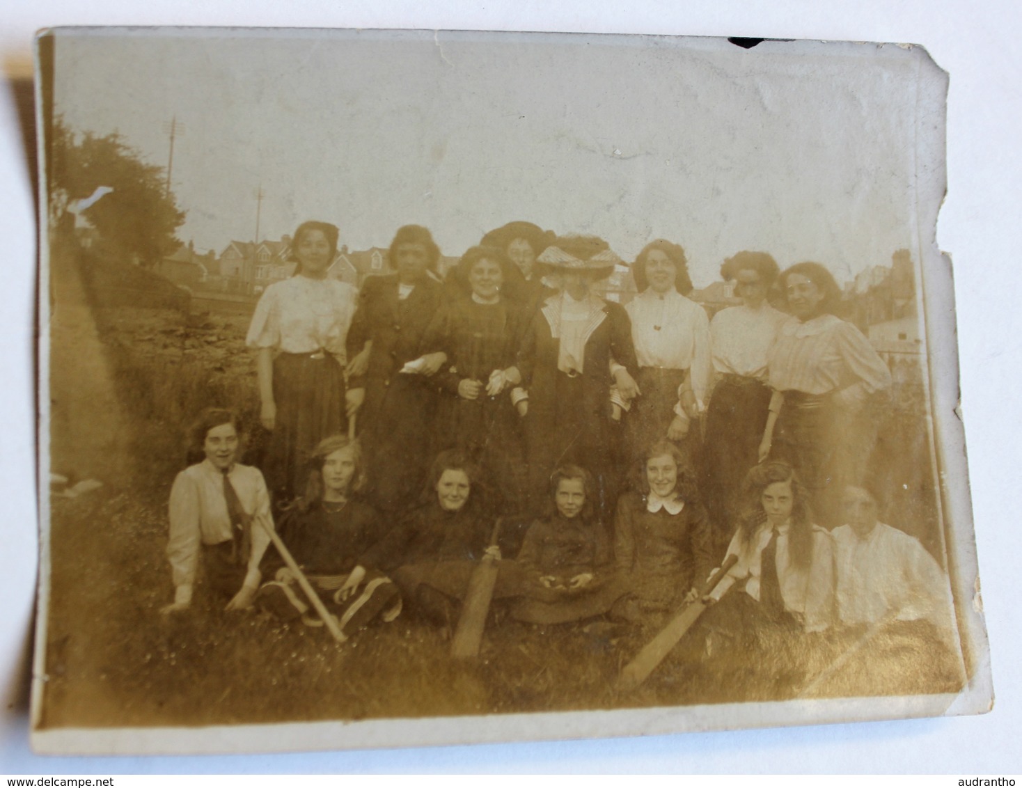 Rare Hove Angleterre Photo Originale 1910 Match De Cricket Capitaine Miss King Groupe D'aspirantes Jeunes Femmes - Other & Unclassified