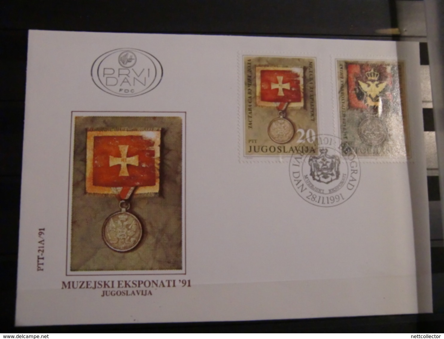 RARE COLLECTION CROATIE / YOUGOSLAVIE / SLOVENIE / BOSNIE+ DE 1700 TIMBRES dans UN GROS ALBUM