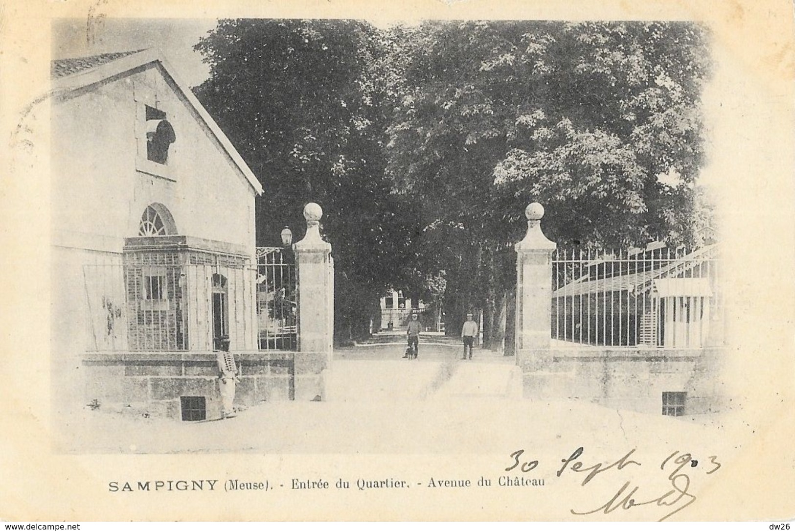 Sampigny (Meuse) - Entrée Du Quartier, Avenue Du Château - Carte Dos Simple - Barracks