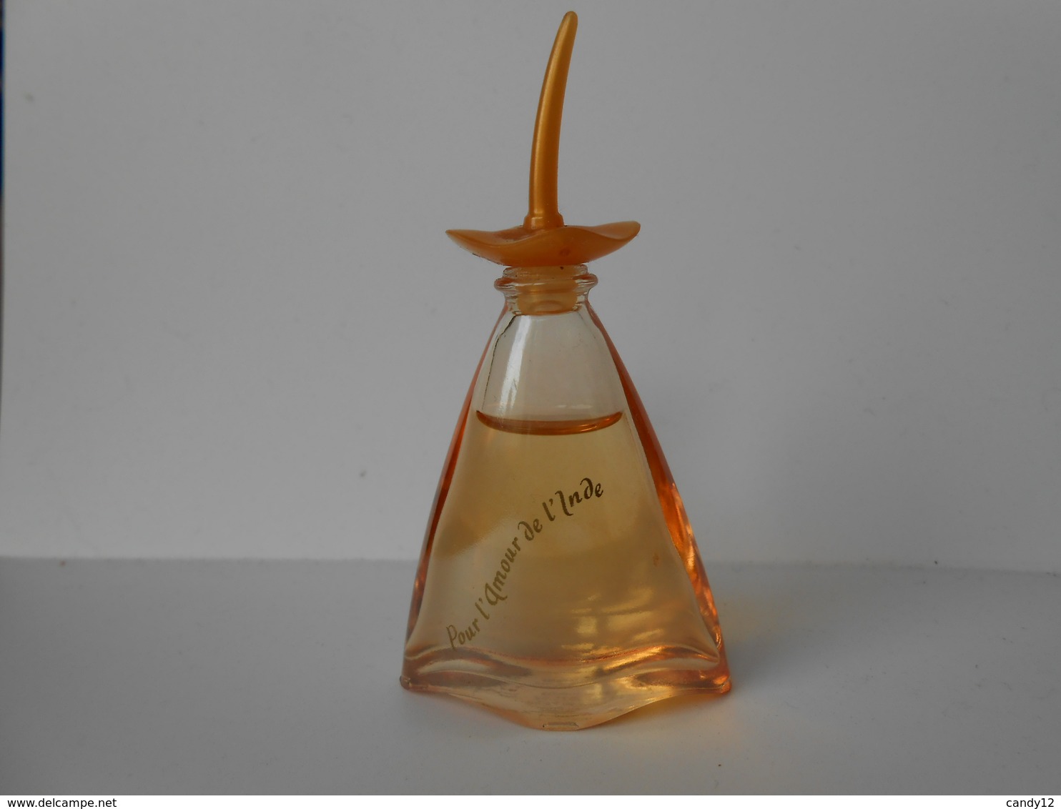 (D10) Le MONDE EN PARFUM Pour L'Amour De L'Inde - Miniature De Parfum - Miniatures Femmes (sans Boite)