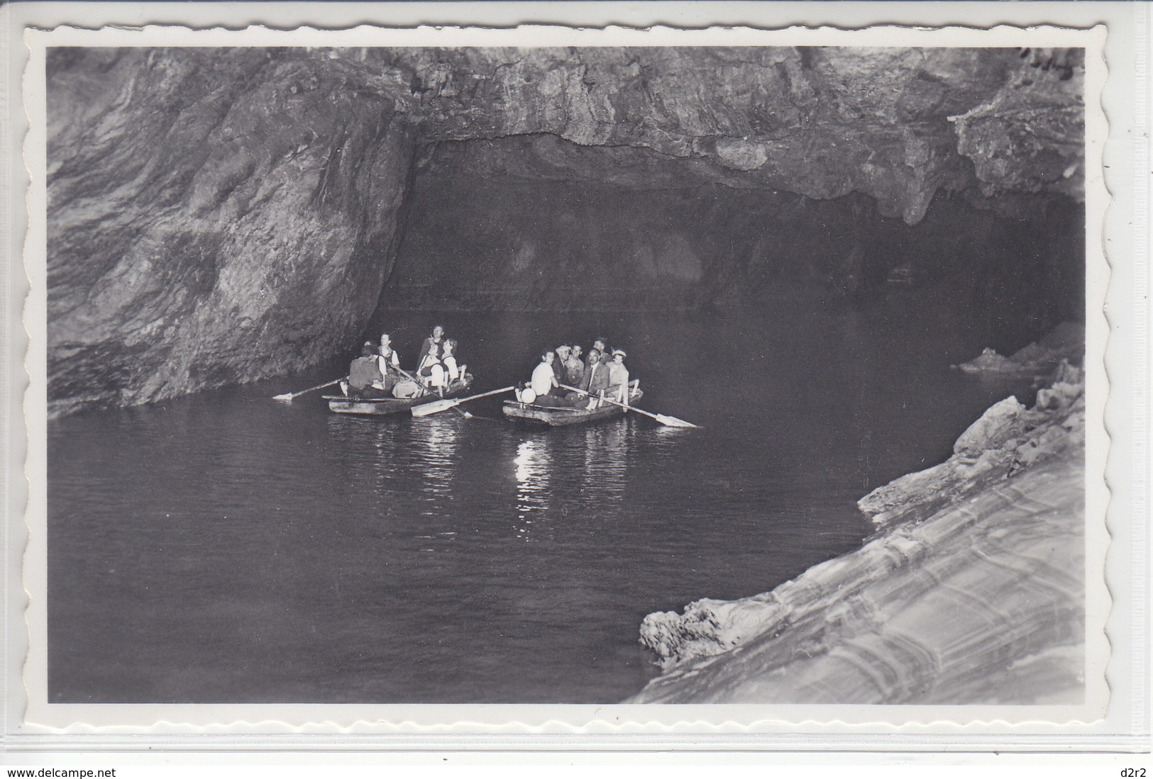 LAC SOUTERRAIN DE ST-LEONARD - ANIMEE - BARQUE - N/C - Saint-Léonard