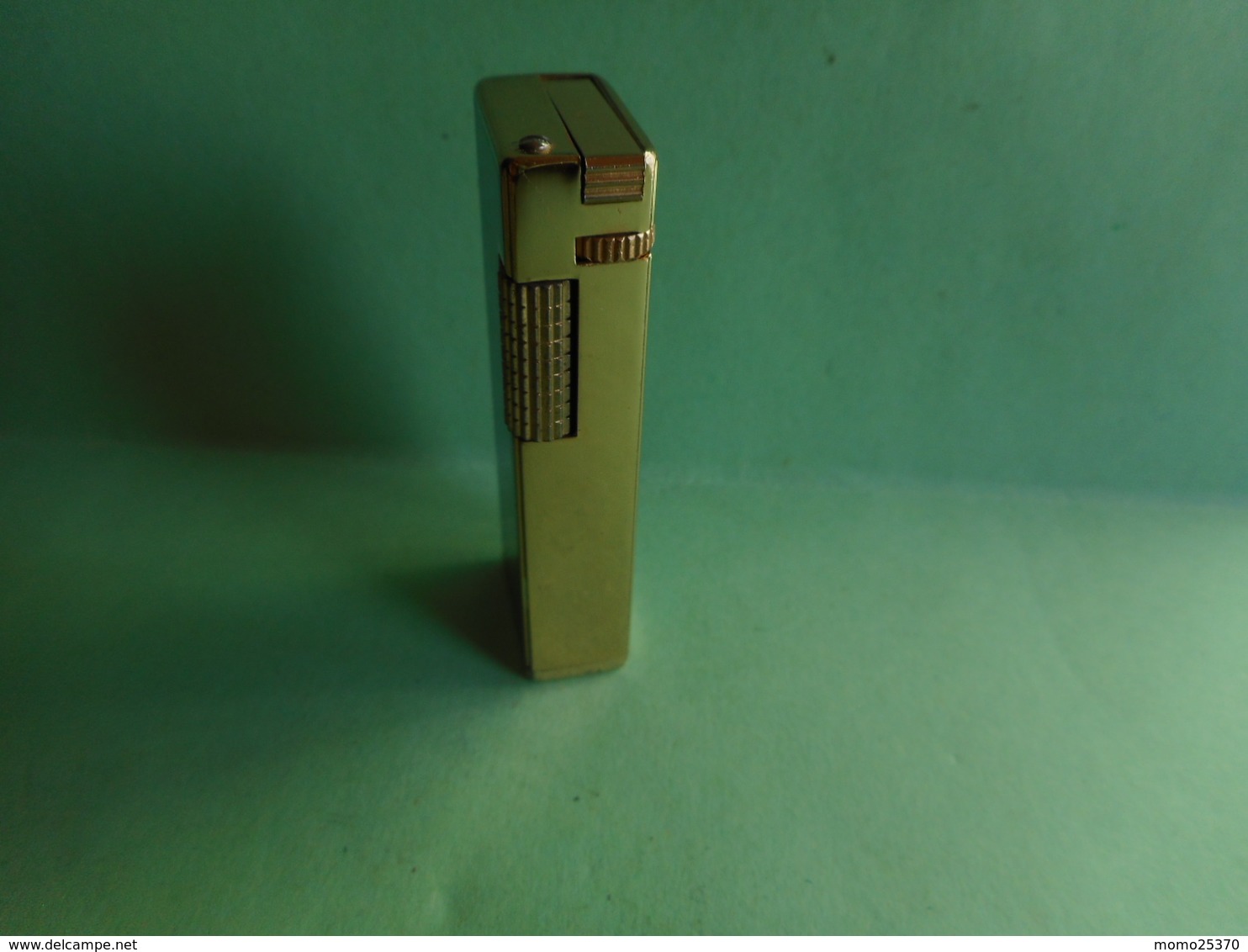 BRIQUET HARRYSON LIGHTER Feuerzeug ACCENDINO AANSTEKER ENCENDEDOR 打火机 ЛЕГЧЕ ライター Léttari  /////////////// - Autres & Non Classés