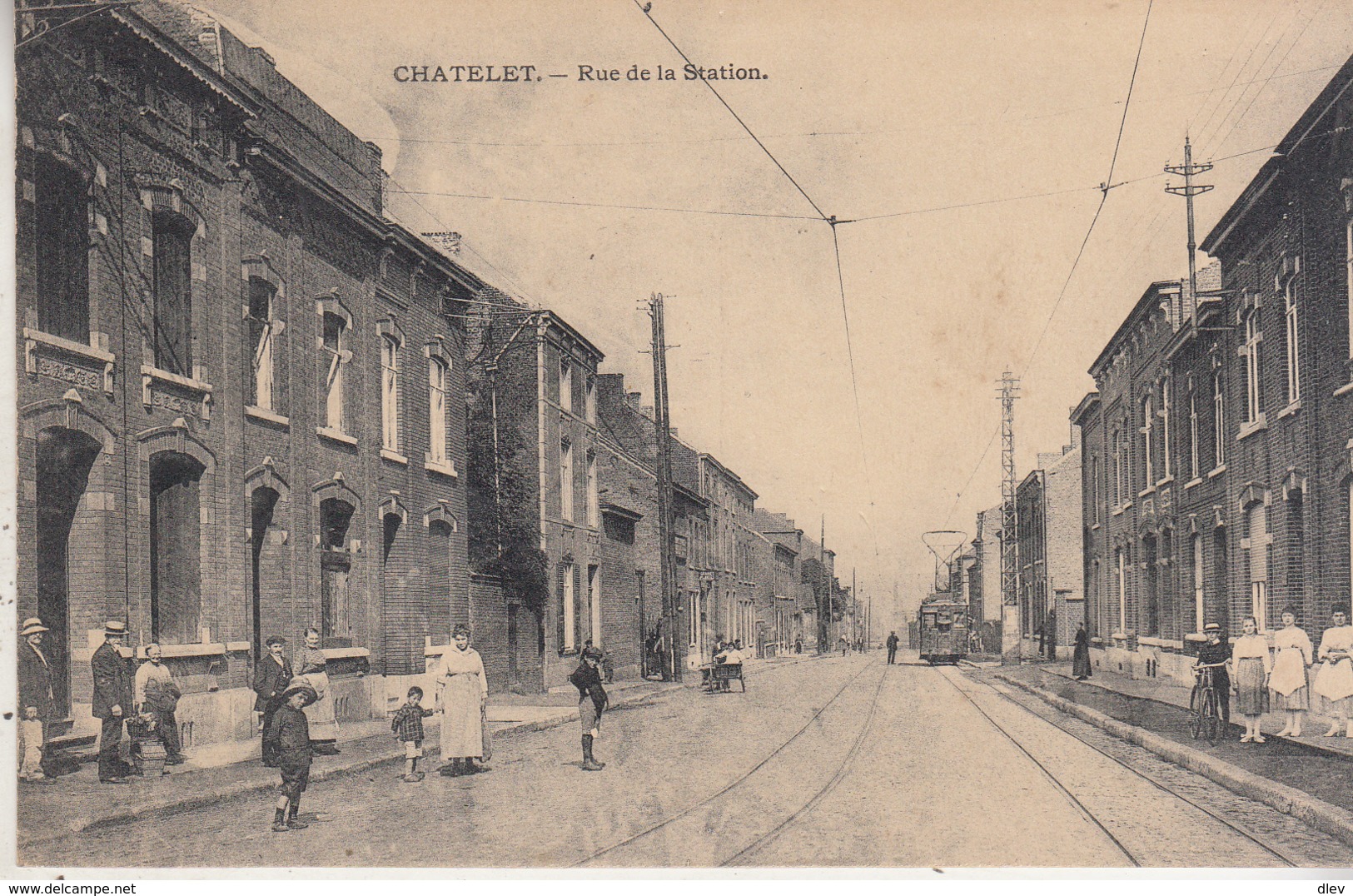 Châtelet - Rue De La Station - Animé - Tram - Edit. Préaux, Ghlin - Châtelet