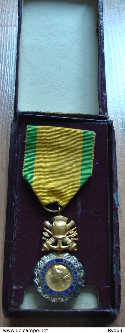 Médaille Valeur Et Discipline 1870 Dans Sa Boite - Before 1871