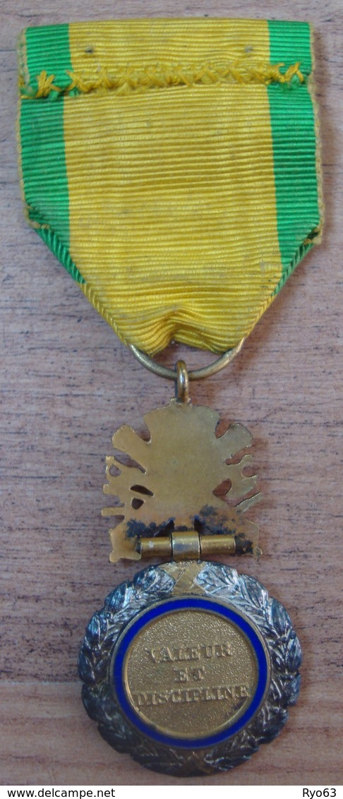 Médaille valeur et discipline 1870 dans sa boite