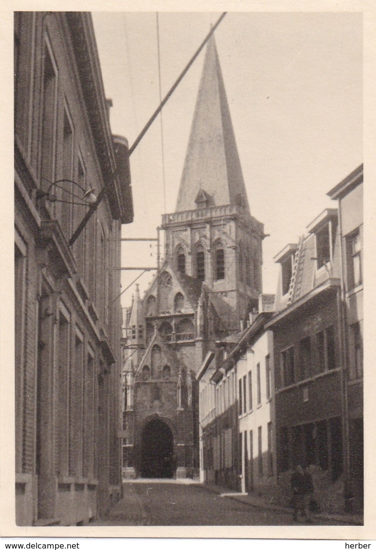 Foto 2x Carte Photo - Asse Assche - Afm. 6 Cm X 8,5 Cm / 6,5 Cm X 9,5 Cm - Ca. 1950 - Kerk - Asse