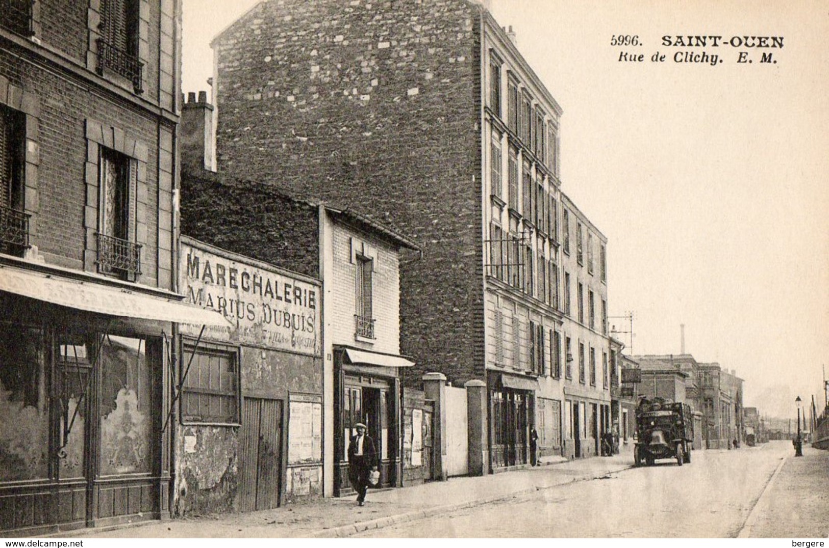 93. CPA. SAINT OUEN. Rue De Clichy, Maréchalerie Marius Dubuis Commerces, Camion Ancien. - Saint Ouen