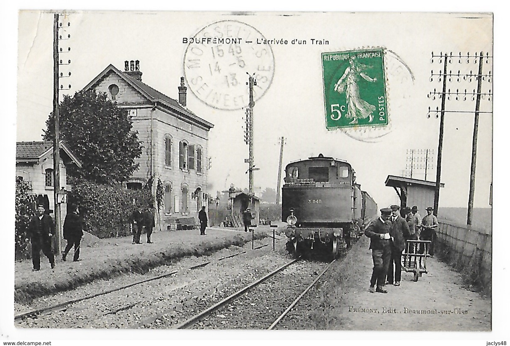 BOUFFEMONT  (cpa 95)  L'Arrivée D'un Train   -  L 1 - Bouffémont