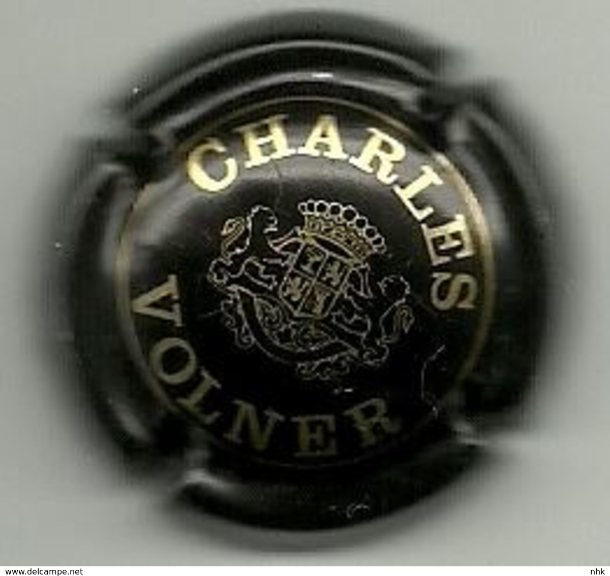 CAPSULE-CHAMPAGNE Capsule Mousseux "CHARLES VOLNER" (doré Sur Fond Noir) Type 1 - Placas De Cava