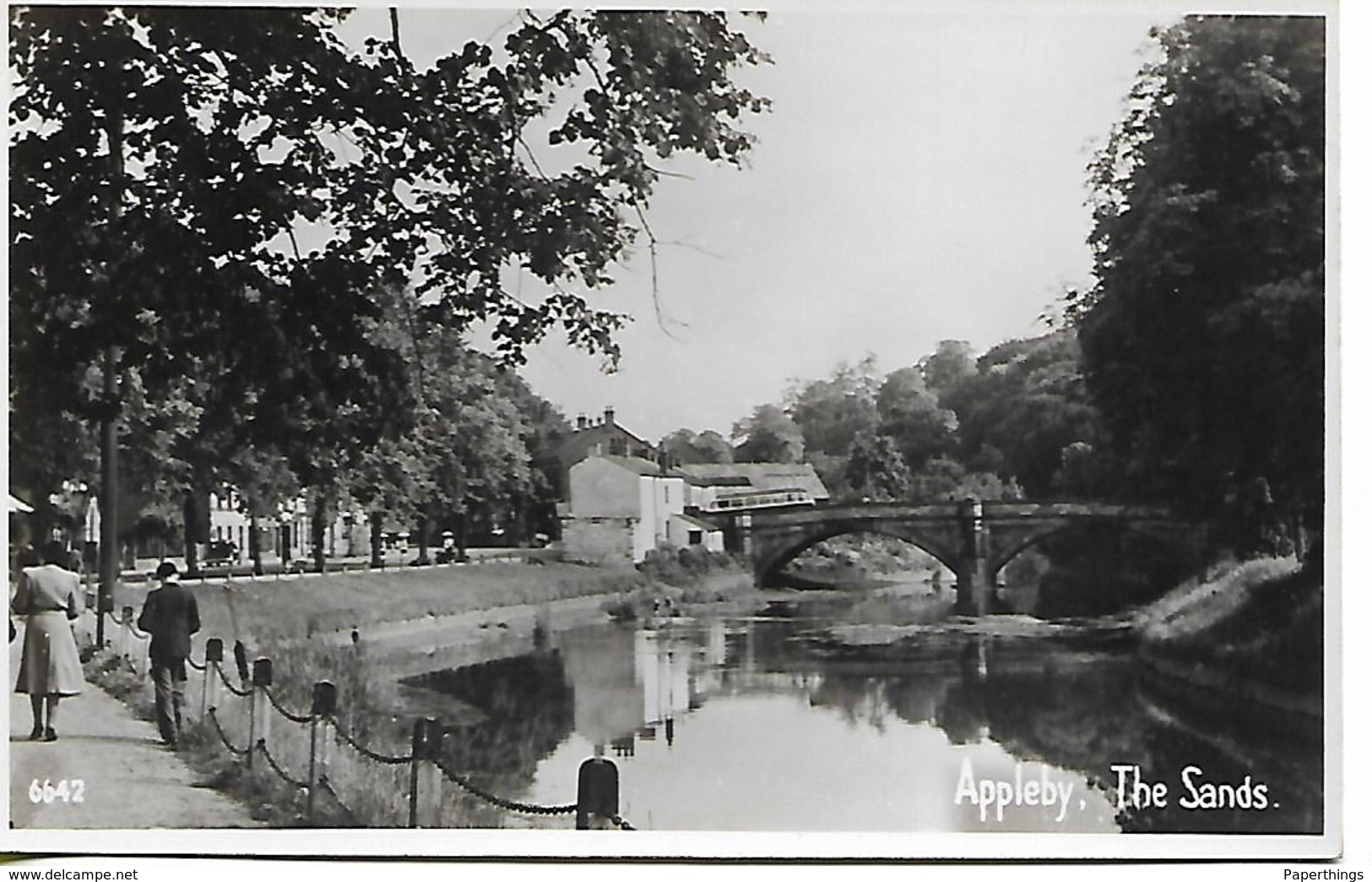 Real Photo Postcard, Appleby, The Sands, Bridge, River, Houses, People. - Appleby-in-Westmorland