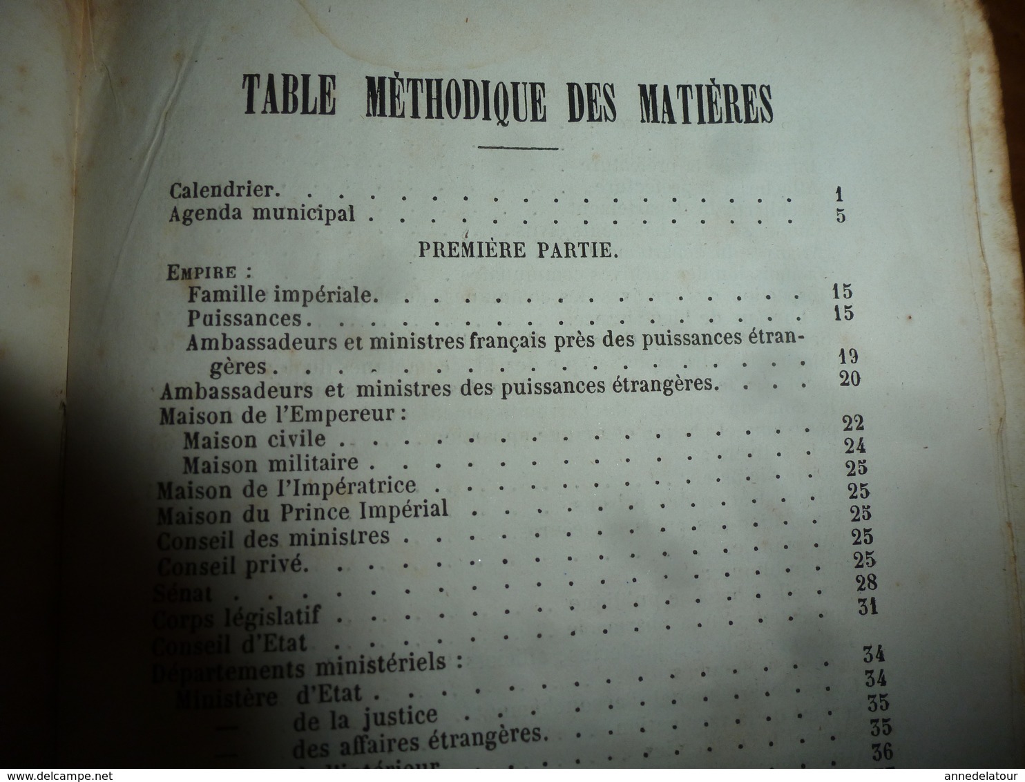 1867 Ce qui advint de l'intimité d'une grande dame avec la maitresse des étuves à Dijon;ANNUAIRE Départ. Côte d'Or;etc