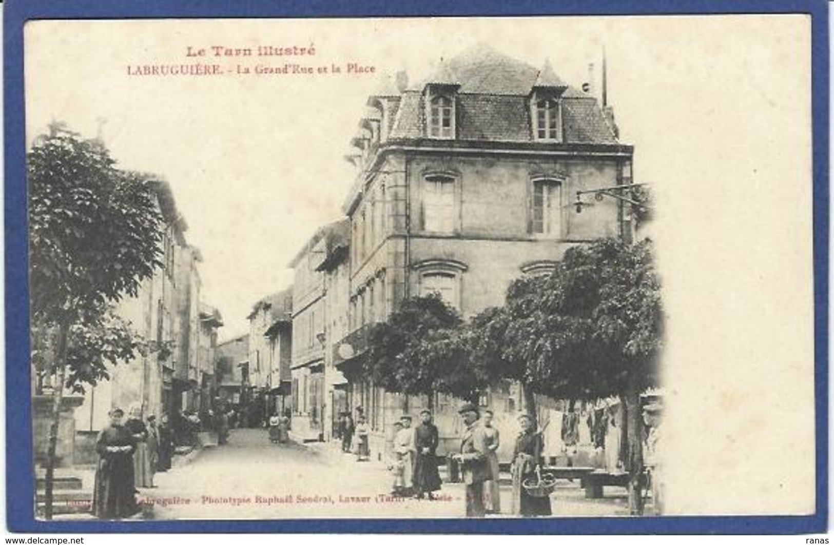 CPA Tarn 81 La Bruguière Rue Circulé - Labruguière