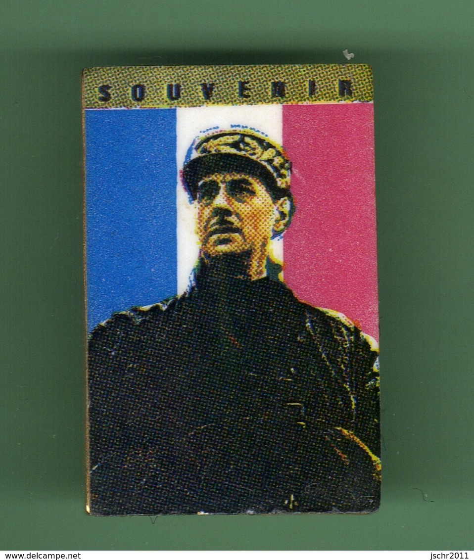 GENERAL DE GAULLE *** SOUVENIR *** 0080 - Militaria