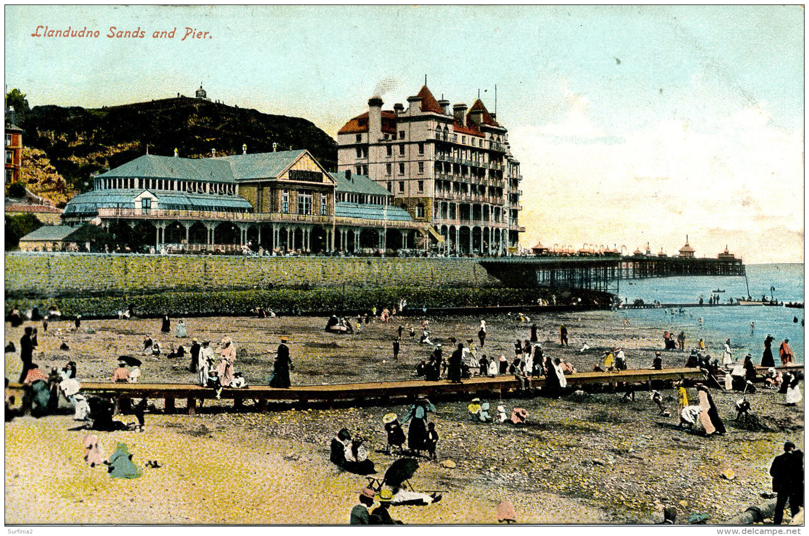 CAERNARFONSHIRE - LLANDUDNO - SANDS AND PIER  Gwy576 - Caernarvonshire