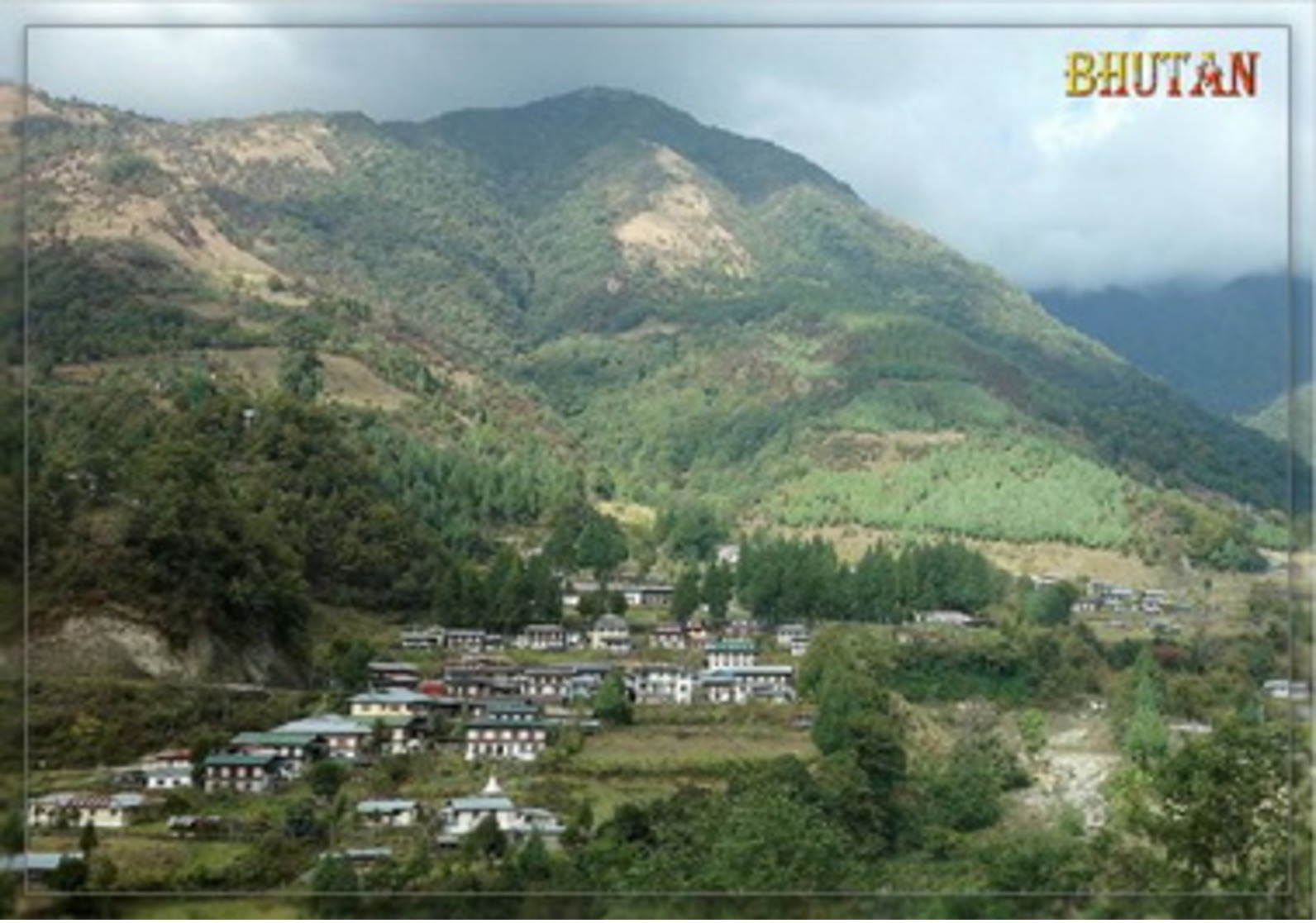 Kingdom of Bhutan - Thimphu - Himalayas - lot 26 postcards