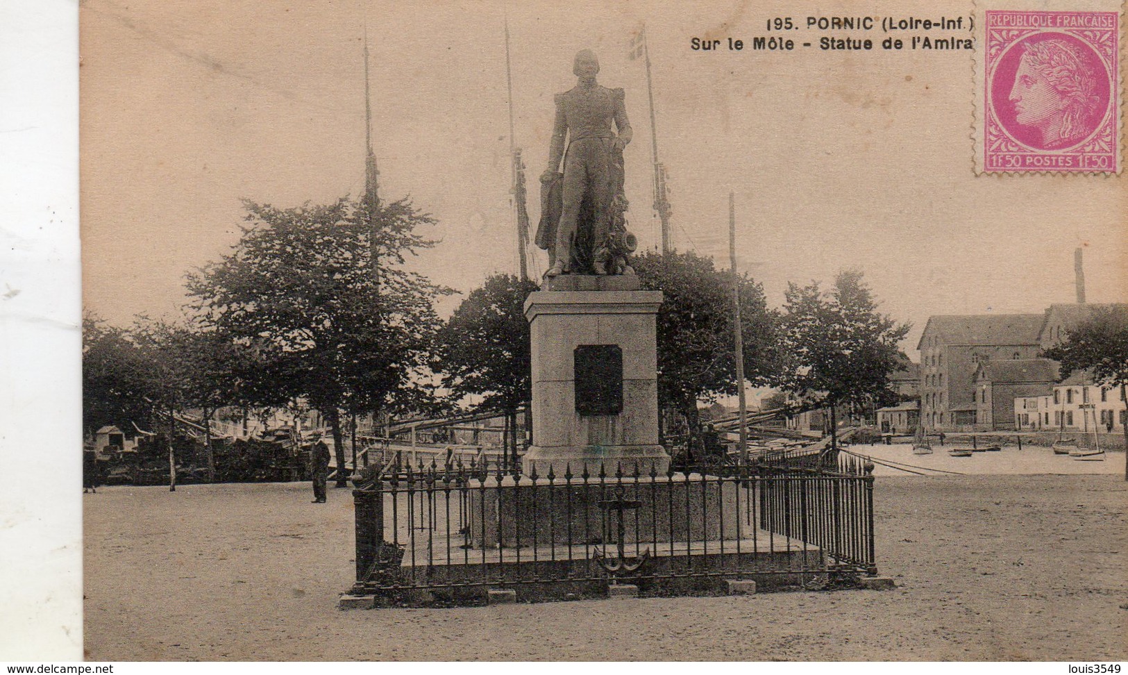 Pornic -     Sur  Le  Môle - Statue  De  L' Amirale. - Pornic