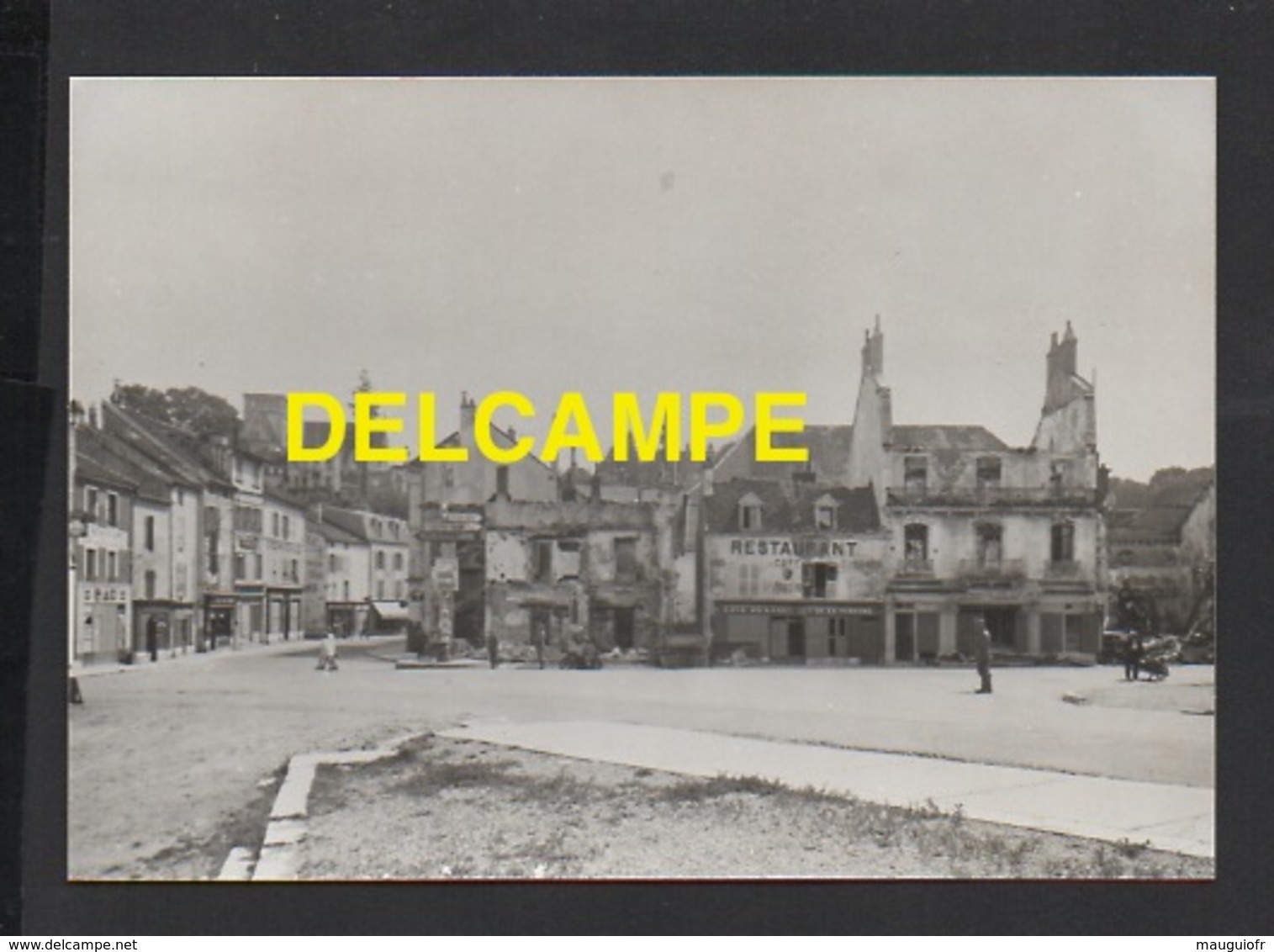 DD / PHOTOGRAPHIE / GUERRE 1939-45 / HAUTE-SAÔNE : GRAY APRÉS LE BOMBARDEMENT DE 1940 - Lieux